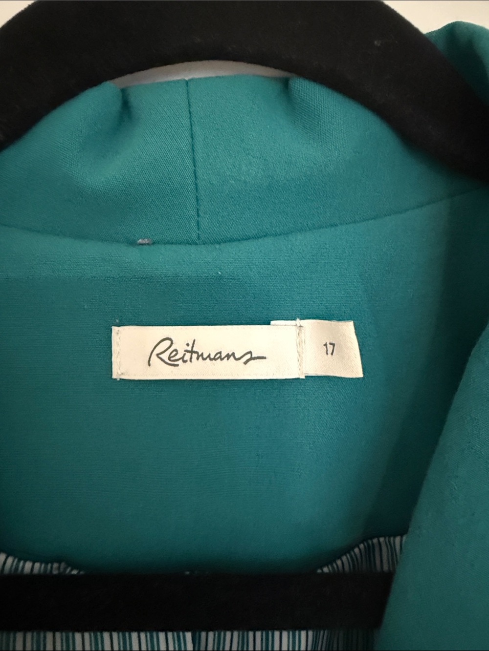 Reitmans Blazer - Picture 2 of 3